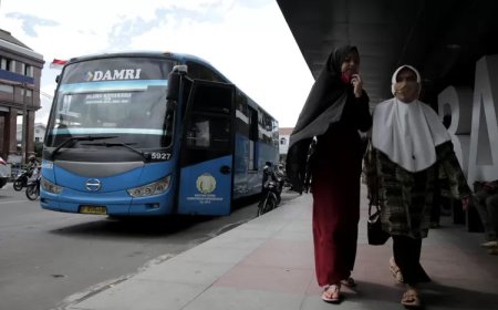 Bus Warga Baru Karawang–Kalideres: Jadwal Tarif dan Fasilitas
