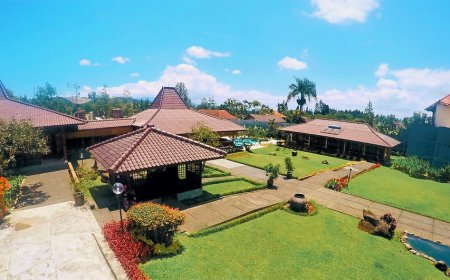 Nama Villa yang Bagus untuk Staycation? Ini Daftarnya!